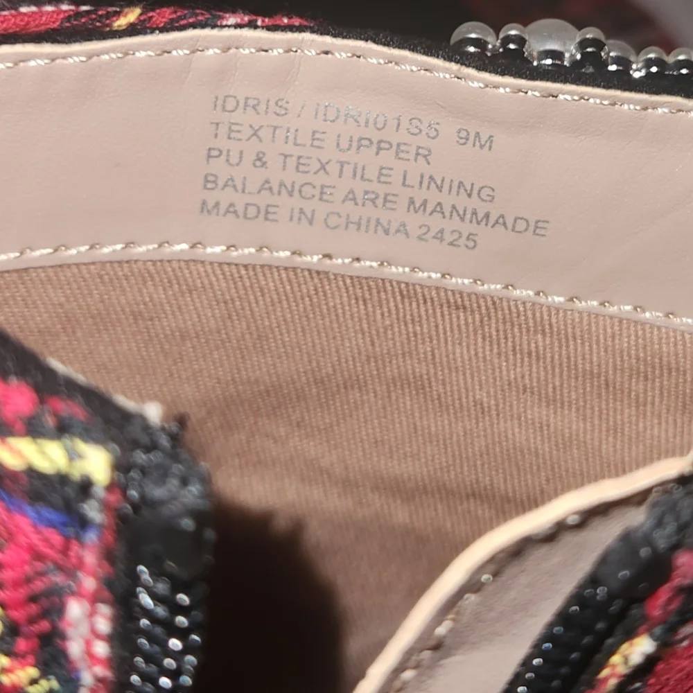 NWOT Betsey Johnson Black Platform Idris Booties w/Red Plaid Sash & Pearl Buckle - Picture 4 of 7